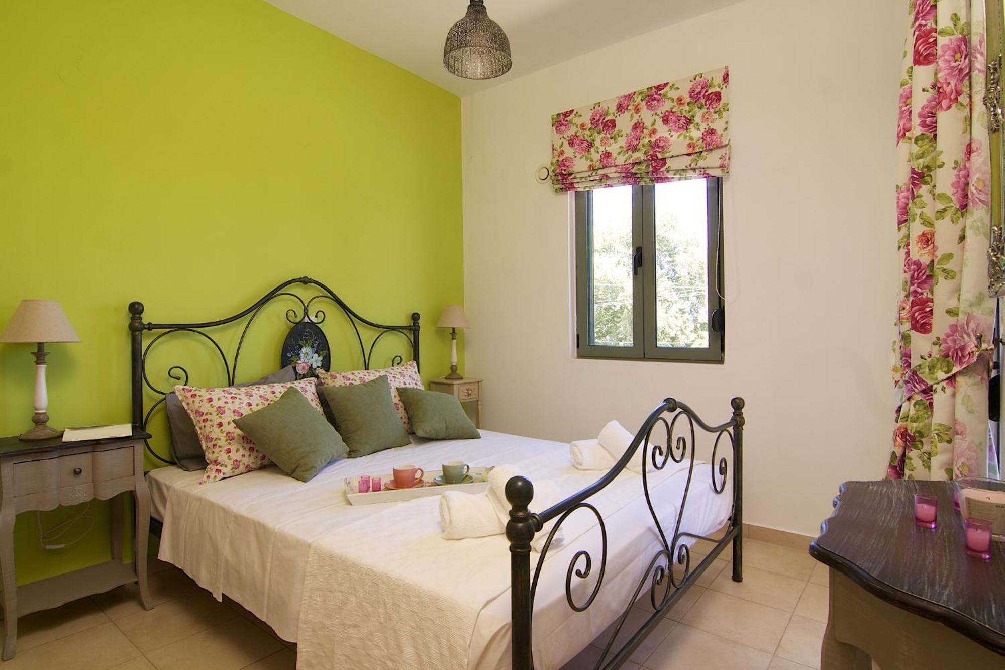 Loutra Resort Bilik gambar